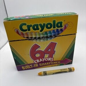 2004 Crayola 64 Crayons Binney & Smith Built-in Sharpener + Extra Dandelion‎